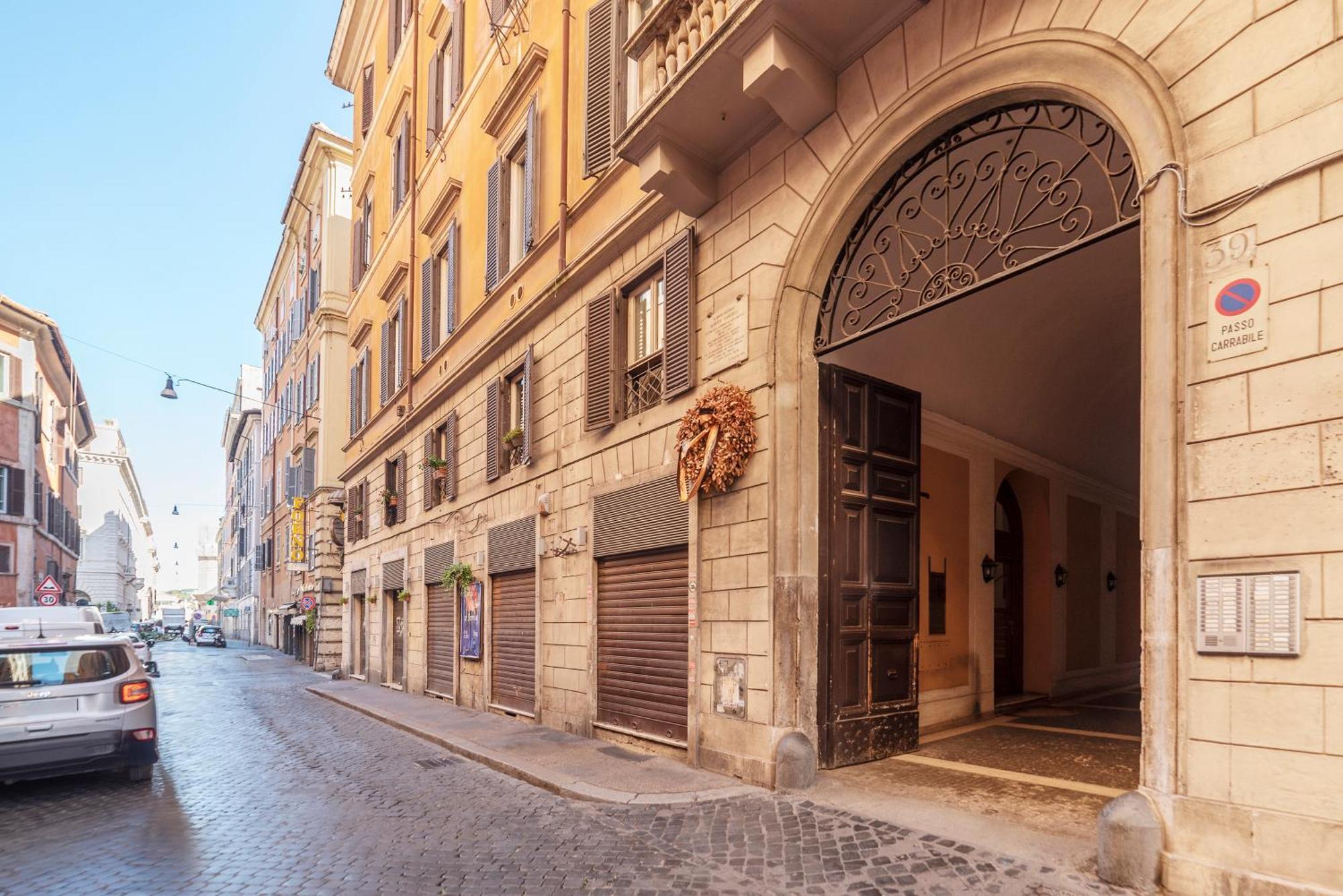 The Charming House - Pantheon Appartamento *